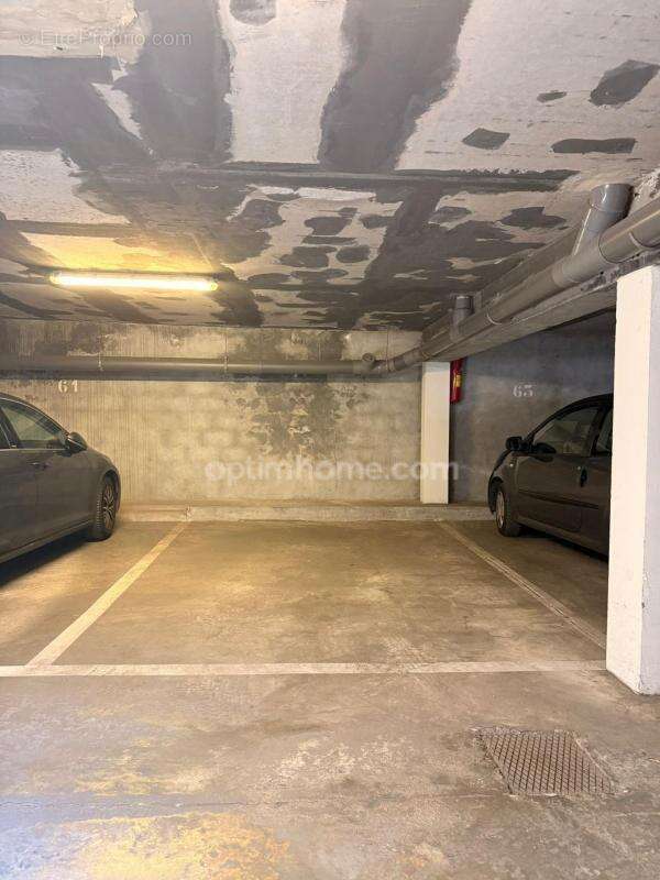 Lille Centre / Square Foch – Appartement T3 rénové avec balcon au 7ᵉ étage - photo 13