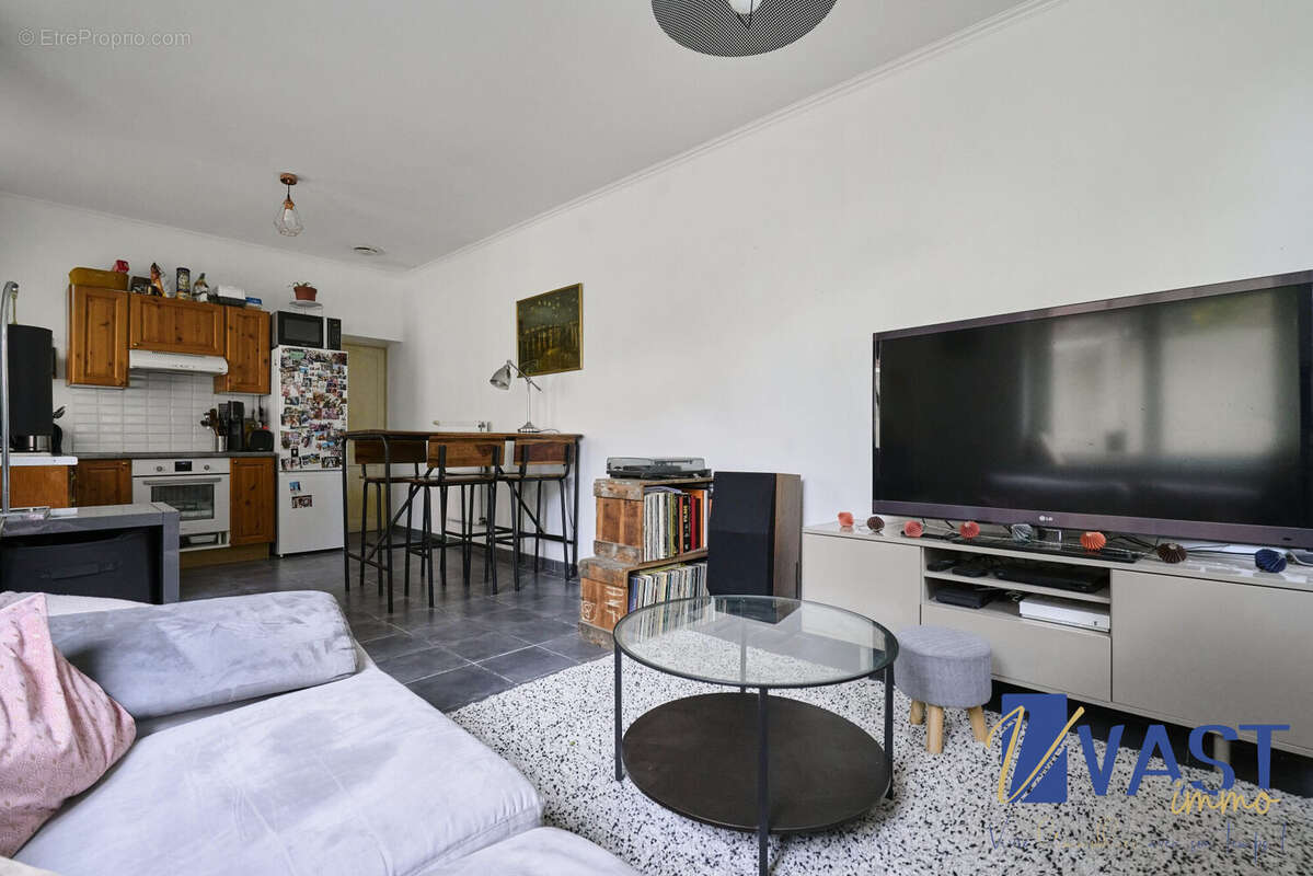Maison 70 m² à Lille  - photo 6