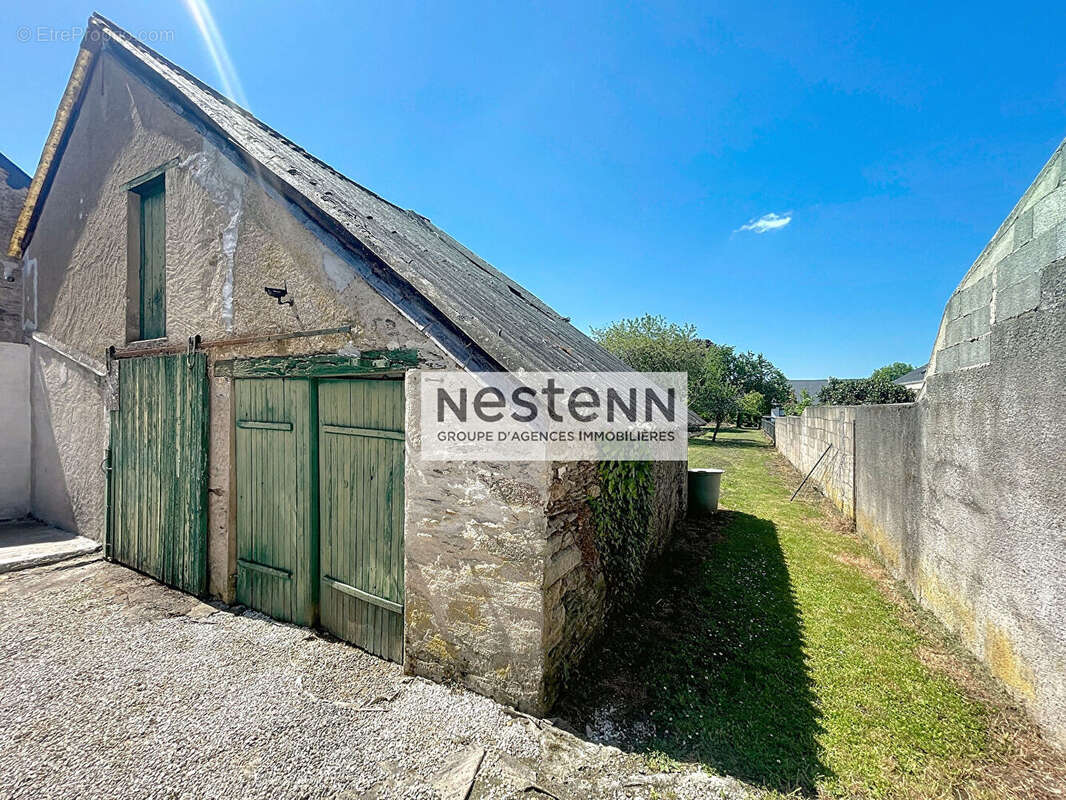 Terrain à LA CHAPELLE-SUR-ERDRE