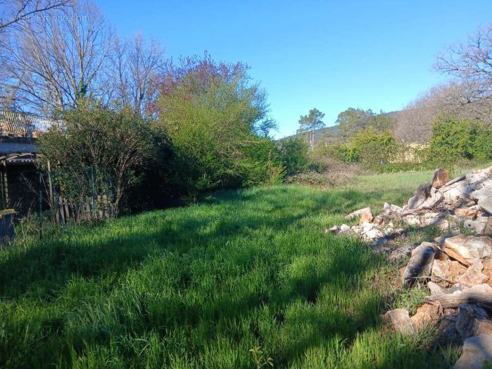 Terrain à GAREOULT