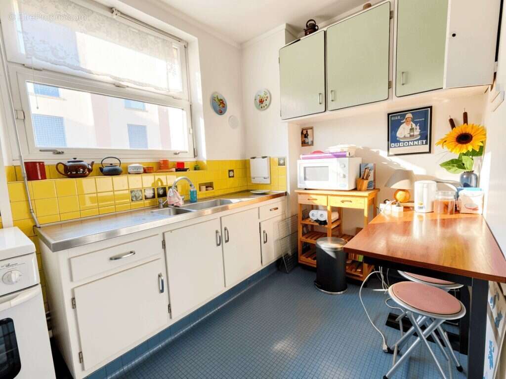 Appartement à FONTENAY-SOUS-BOIS