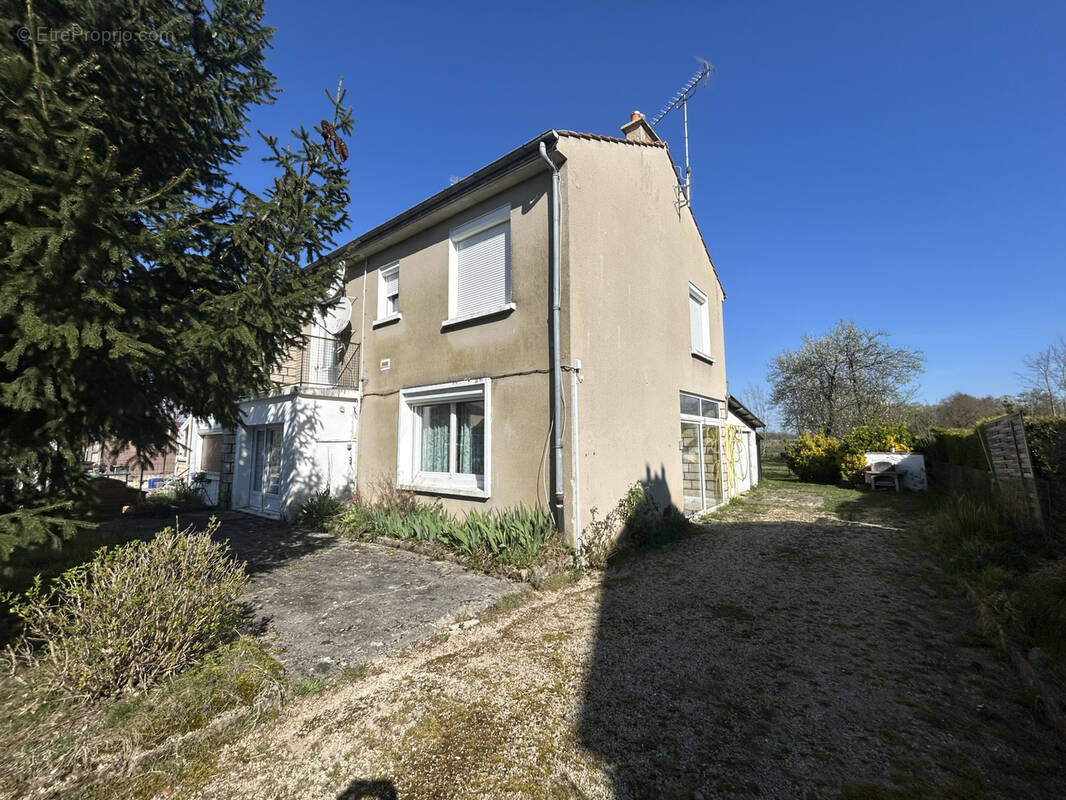 Maison à HEILTZ-L&#039;EVEQUE