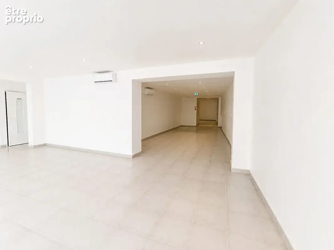 HAILLICOURT- local commercial de 160m² et habitation de 100m2 - photo 6