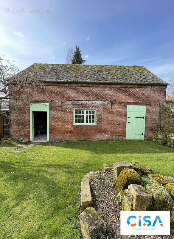 Maison à ESTREES-SAINT-DENIS