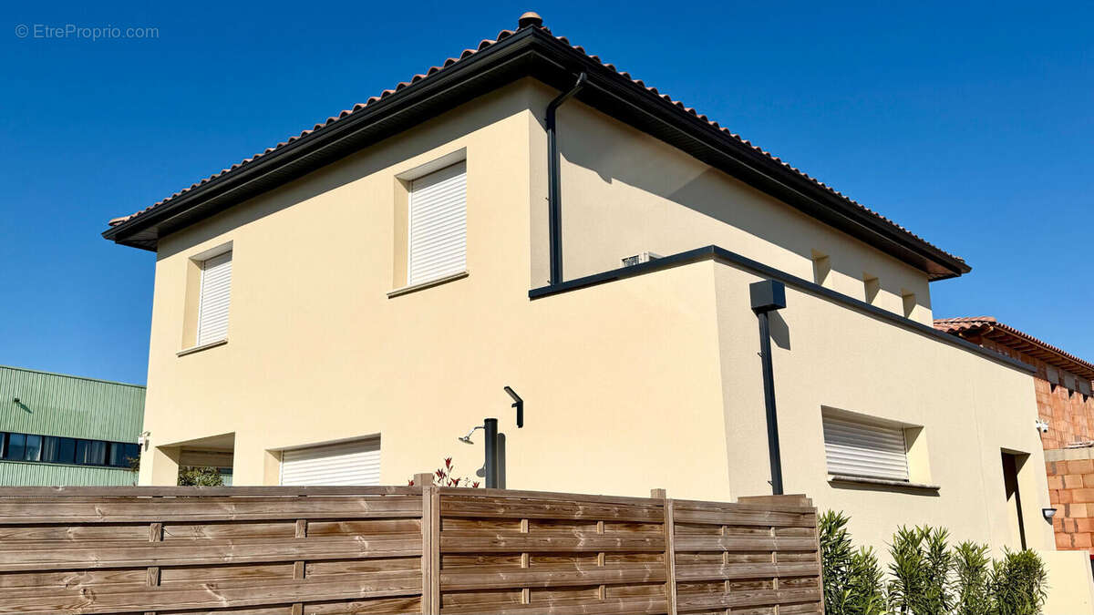 Maison à ALTHEN-DES-PALUDS