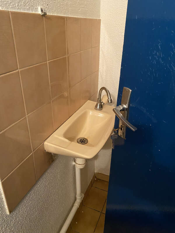 Commerce à LIBOURNE