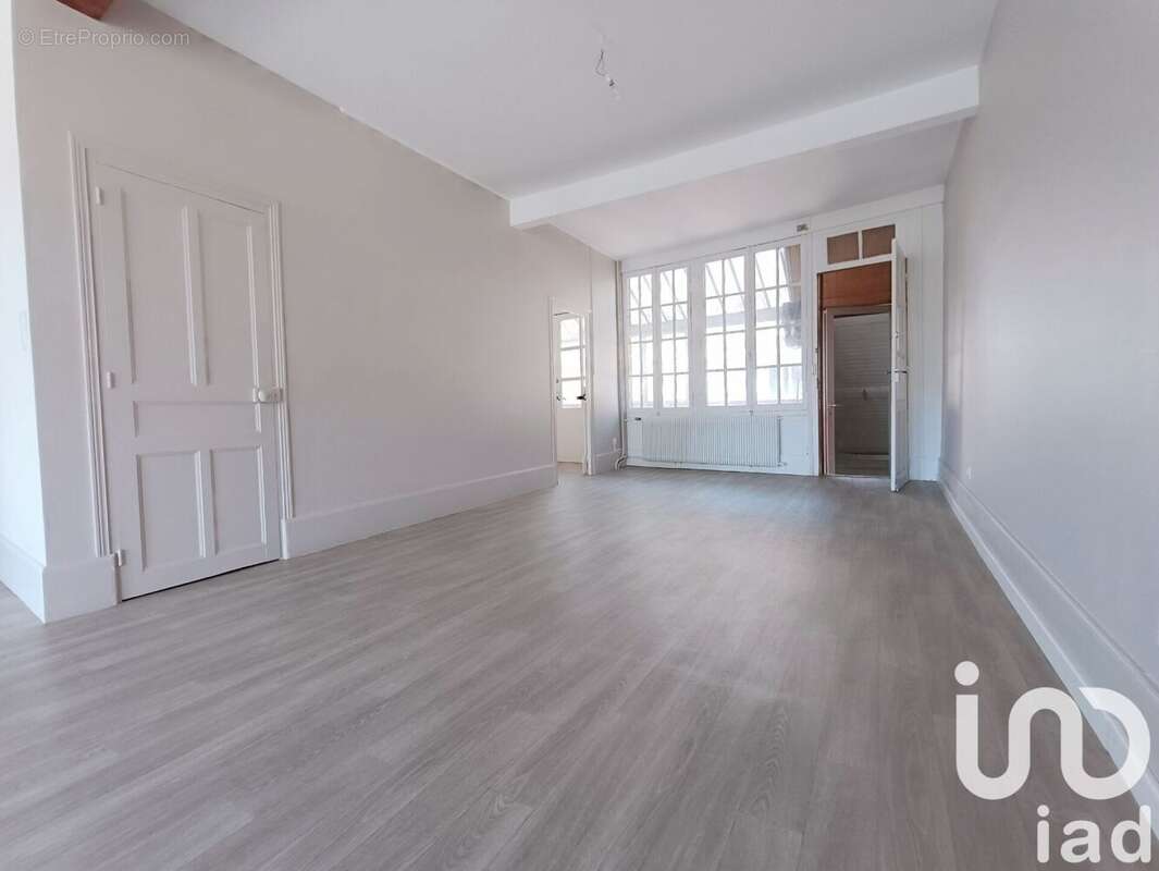 Photo 6 - Appartement à SAINT-JEAN-DE-LOSNE