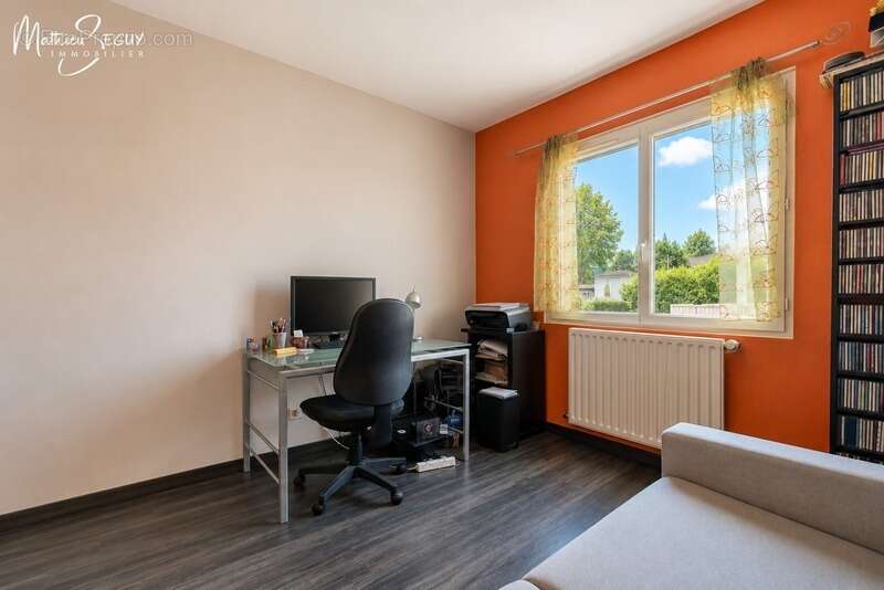Maison à vendre 6 pièces SAINT ANDRE LE PUY avec grand terrain (42) - photo 18
