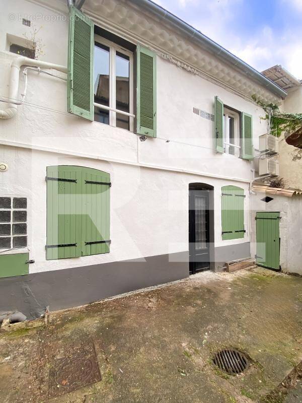 Appartement à NIMES
