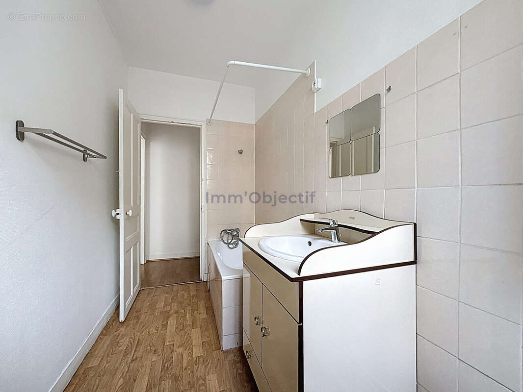 Appartement à PARIS-12E