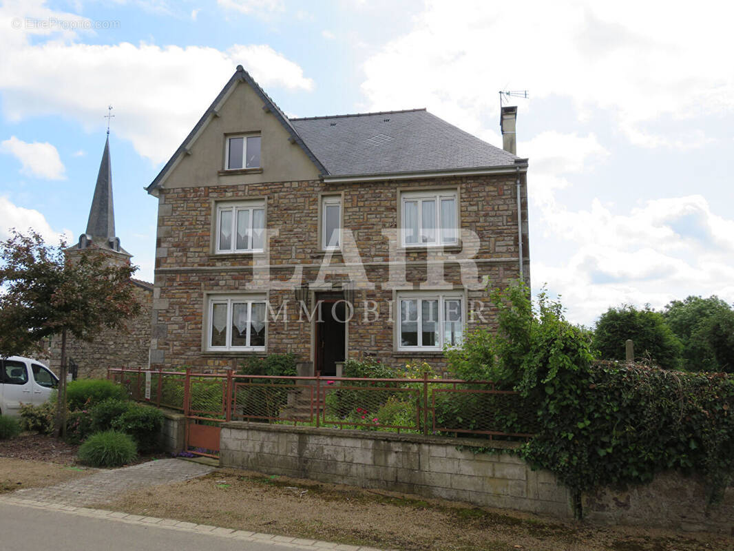 Maison à LA FERTE-MACE