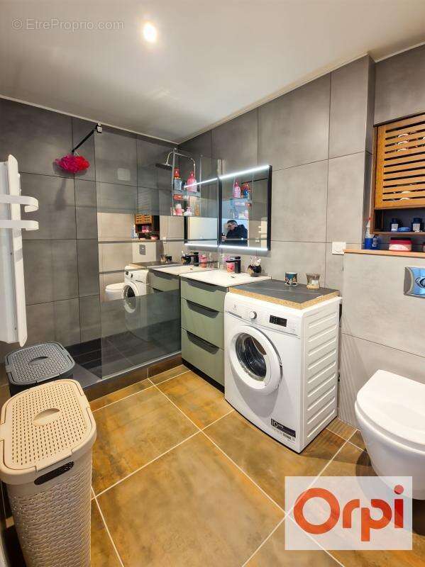 Appartement à GRENADE