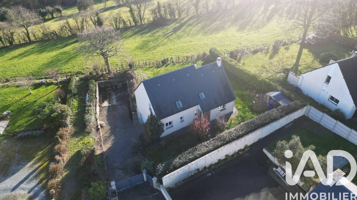 Photo 1 - Maison à BREHAL