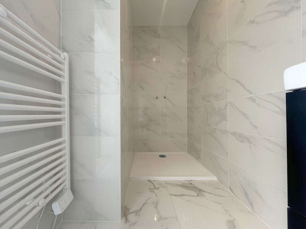 Maison contemporaine à vendre à Trélazé avec pompe à chaleur - photo 6