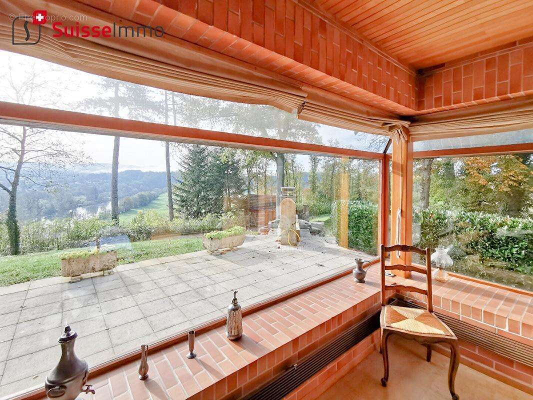 Maison à L'ISLE-SUR-LE-DOUBS