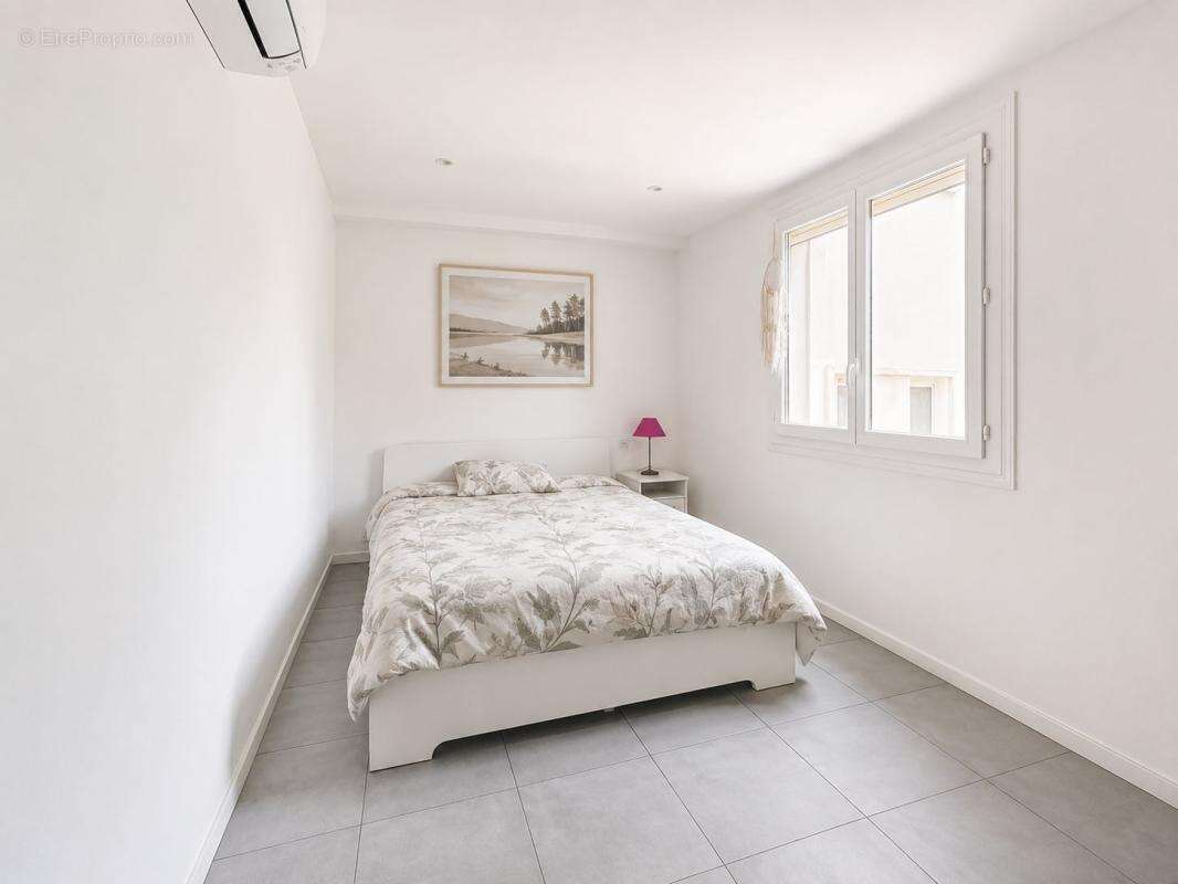 Appartement dernier etage apercu mer - photo 4