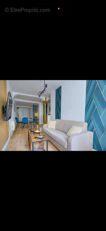 Appartement à PARIS-1E