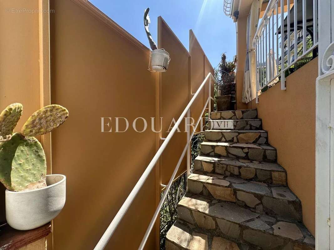 Maison à ROQUEBRUNE-CAP-MARTIN