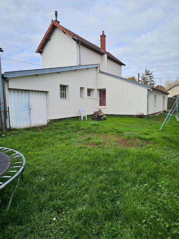 180 000, Auxonne, Maison de147 m² + Appartement Attenant de 55m² - photo 5