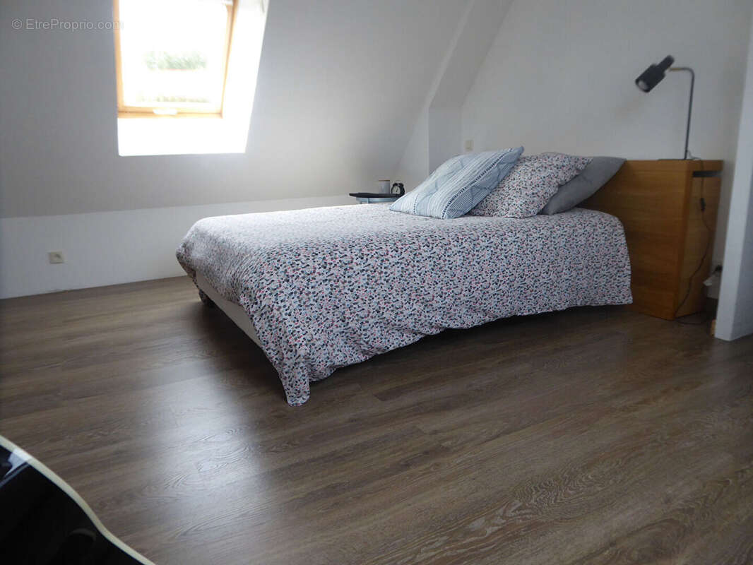 Maison à PONT-L&#039;EVEQUE