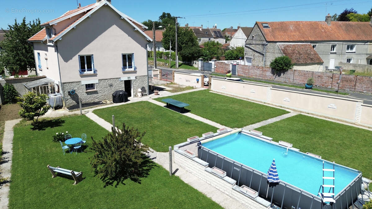 Maison à COULOMMIERS