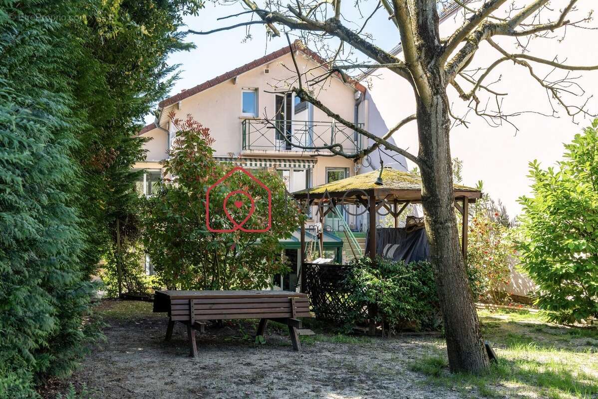 Maison à CHATOU