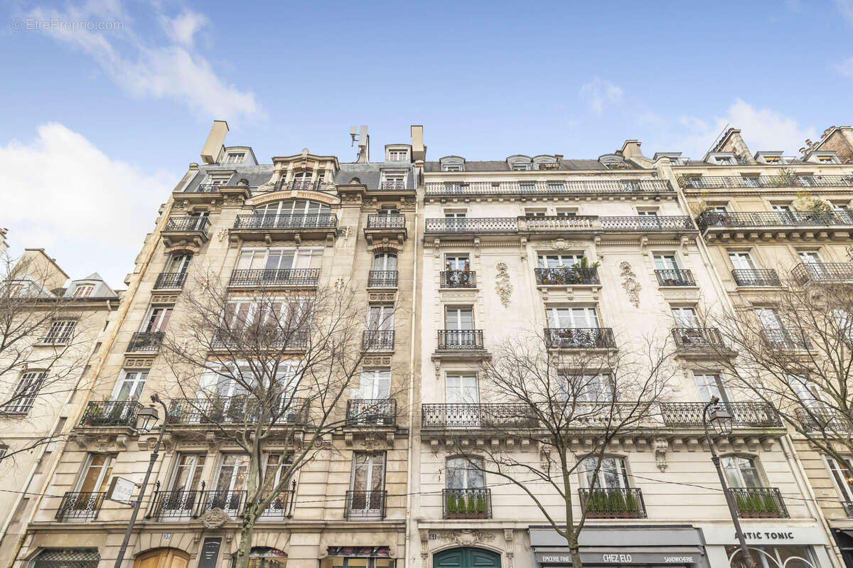 Appartement à PARIS-3E