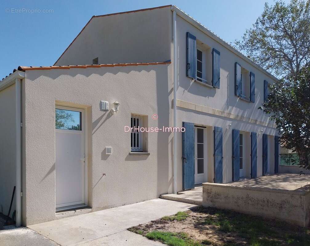 Maison 160 m² à Saint-Ouen-D'aunis  - photo 20