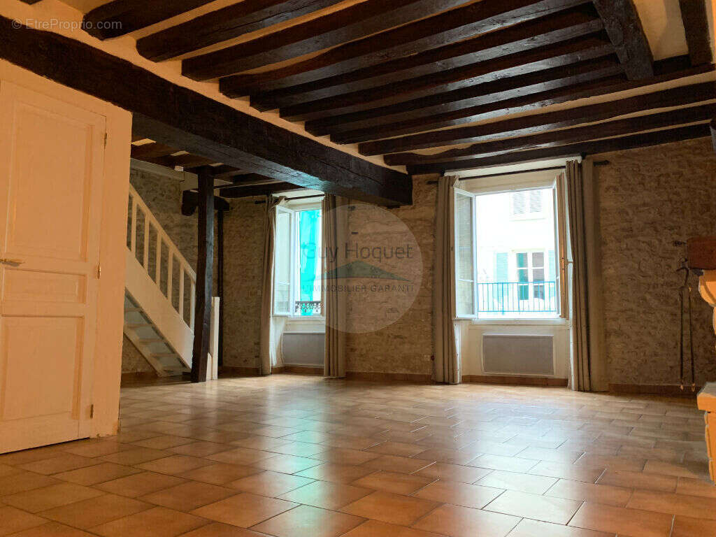 Appartement à MALESHERBES