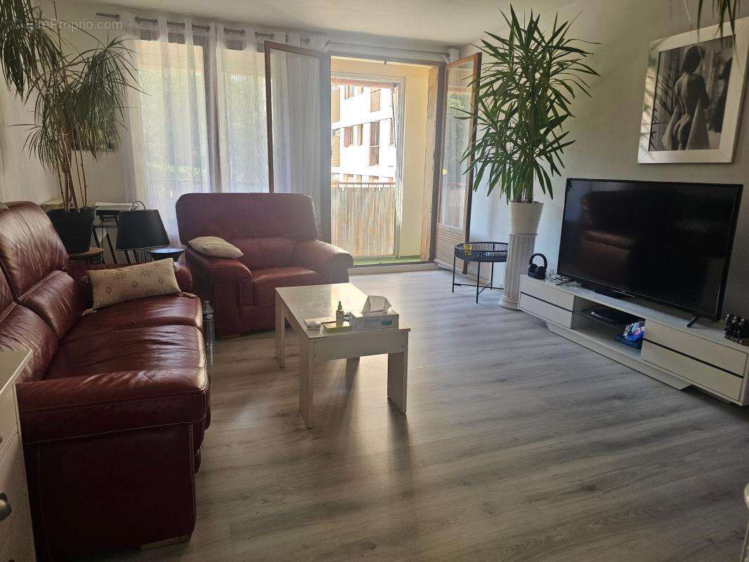 Appartement À Vendre - photo 7