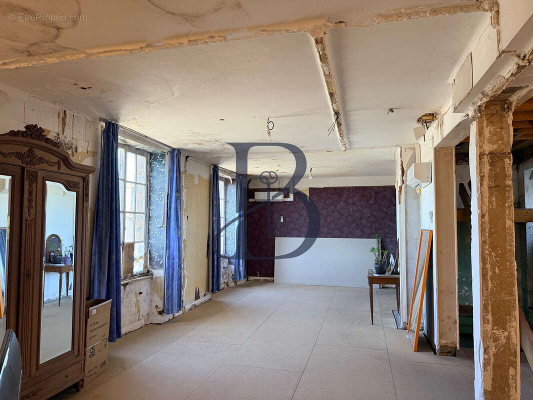 Appartement à JUVIGNY-LE-TERTRE