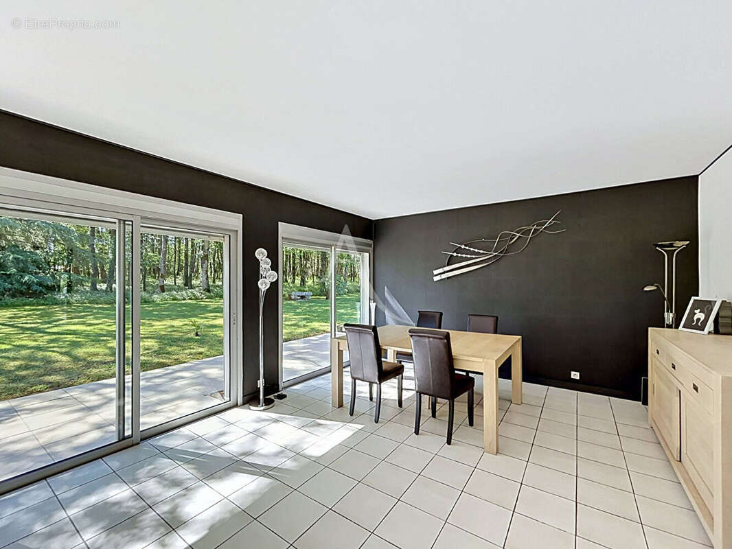 Maison à VIHIERS