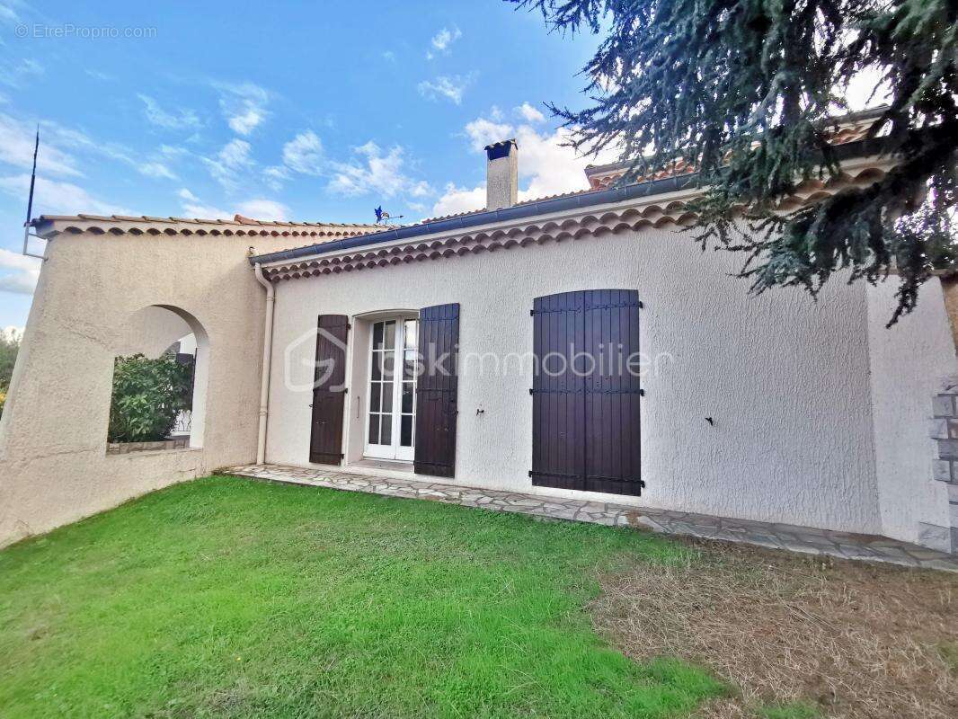 Maison à AUSSILLON