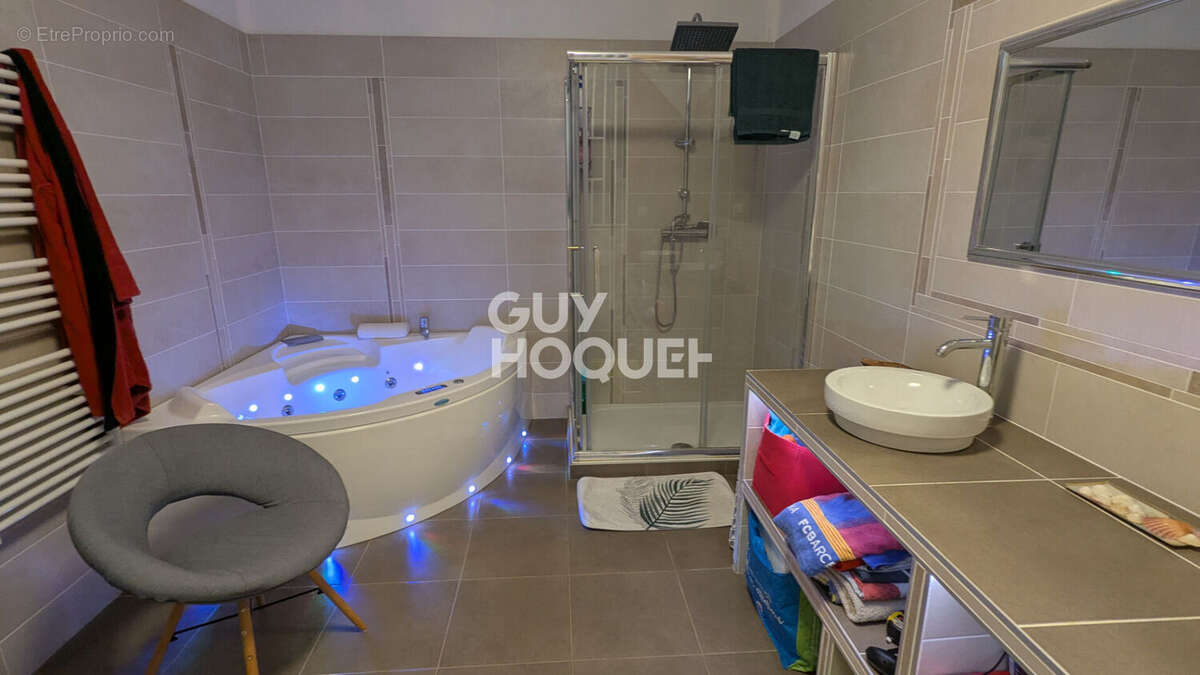 Maison à SAINT-PIERRE-DE-PLESGUEN