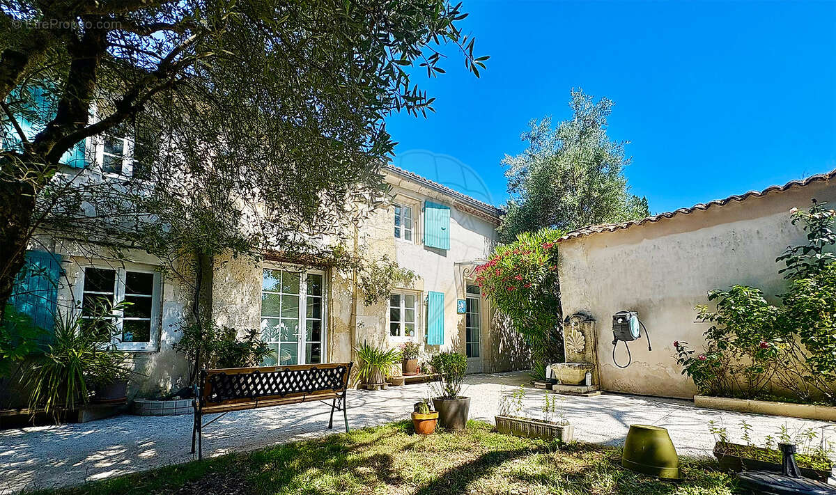 Maison à MEURSAC
