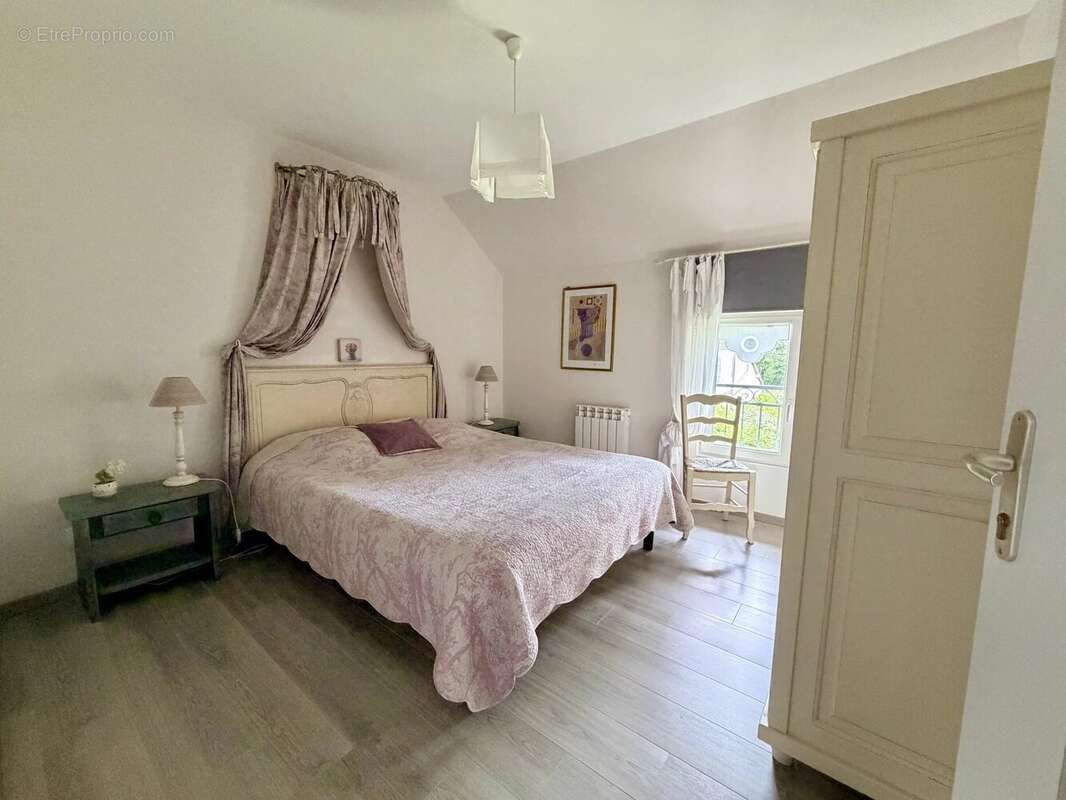 Maison à BERNAY