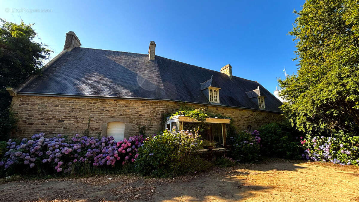 Demeure de Prestige à Vendre à Douarnenez - Réf 6884 - photo 2