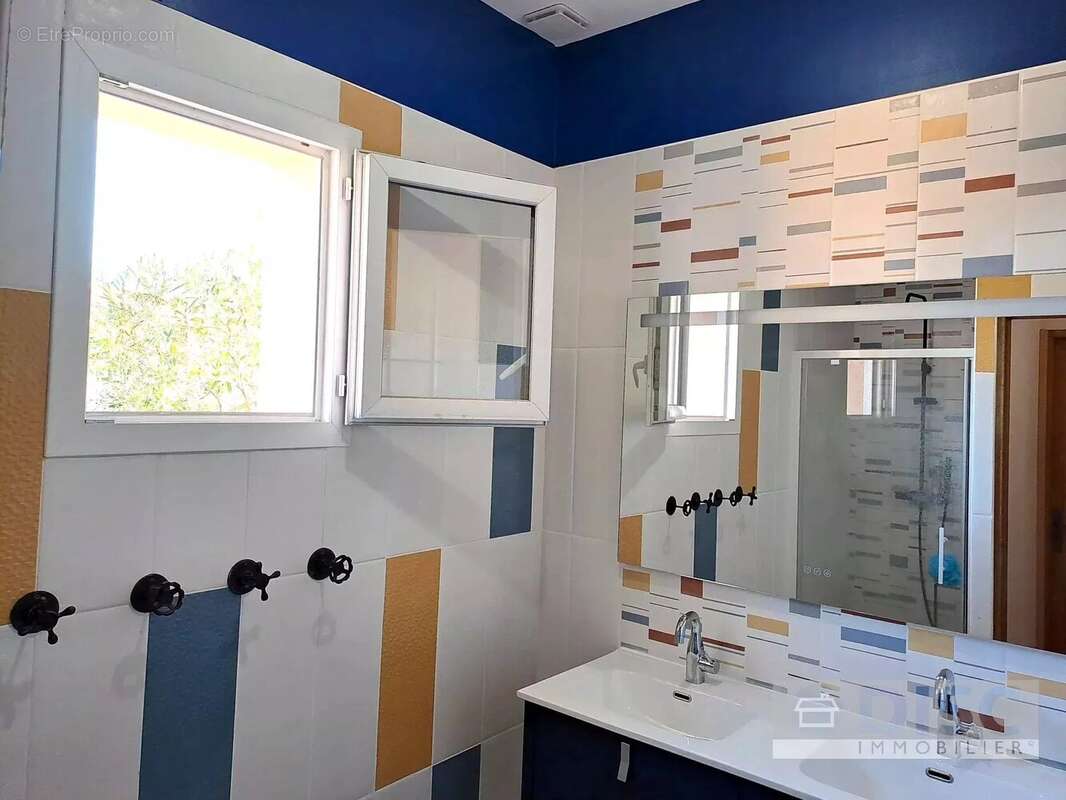 Maison à NEZIGNAN-L&#039;EVEQUE