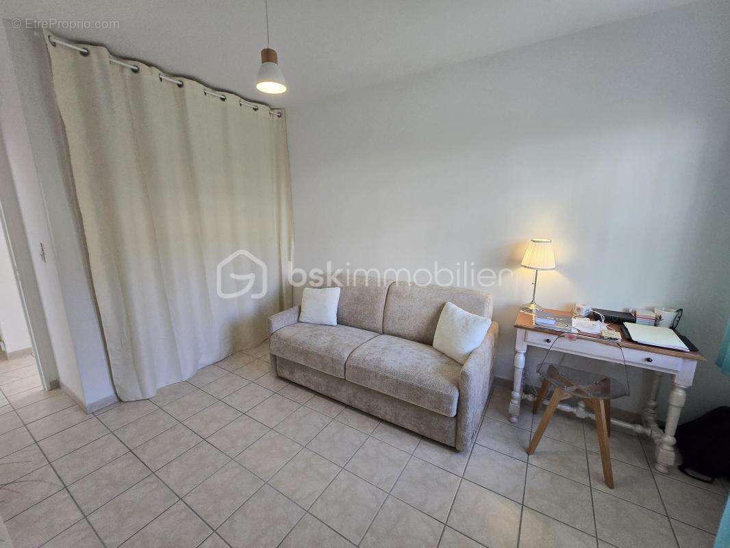EXCLUSIVITÉ – T3 de standing en front de mer – Terrasse de 70 m², vue mer et intimité absolue - photo 13