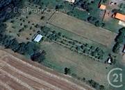 Terrain à TALMONT-SAINT-HILAIRE