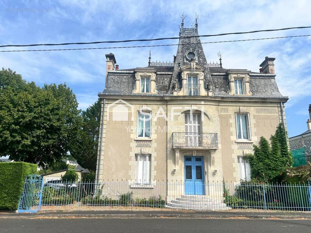 Photo 1 - Maison à CINQ-MARS-LA-PILE