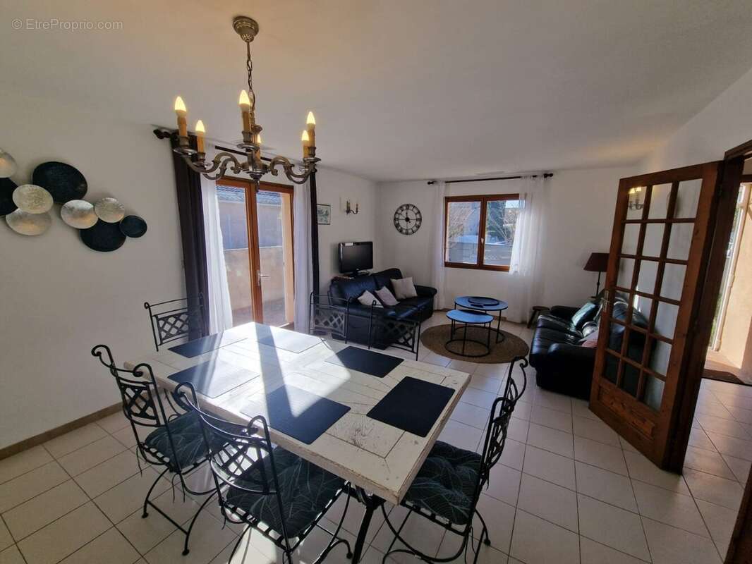 Maison à VIAS
