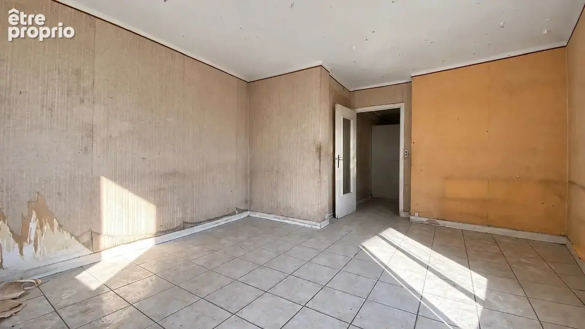Cannes - bas croix des gardes - vente 2 pièces de 46,14 m2 - balcon - cave - photo 2