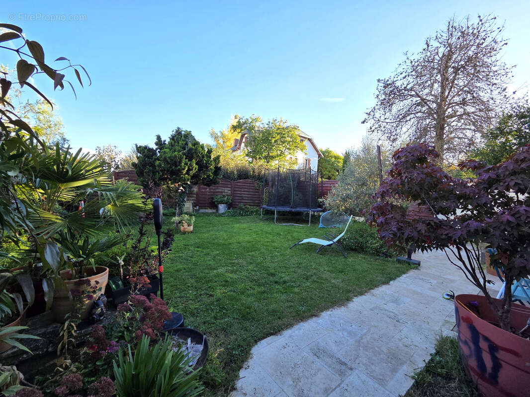 Maison à BELLERIVE-SUR-ALLIER