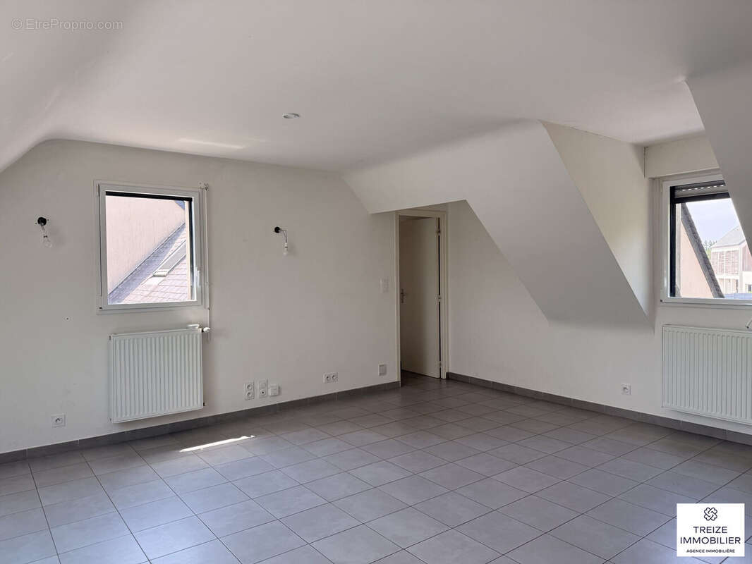 Appartement 58 m² à Noyalo  - photo 7