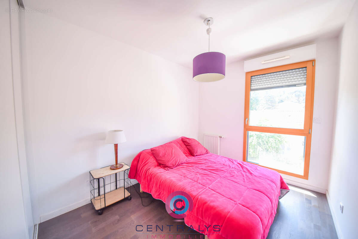Appartement à SAINTE-FOY-LES-LYON