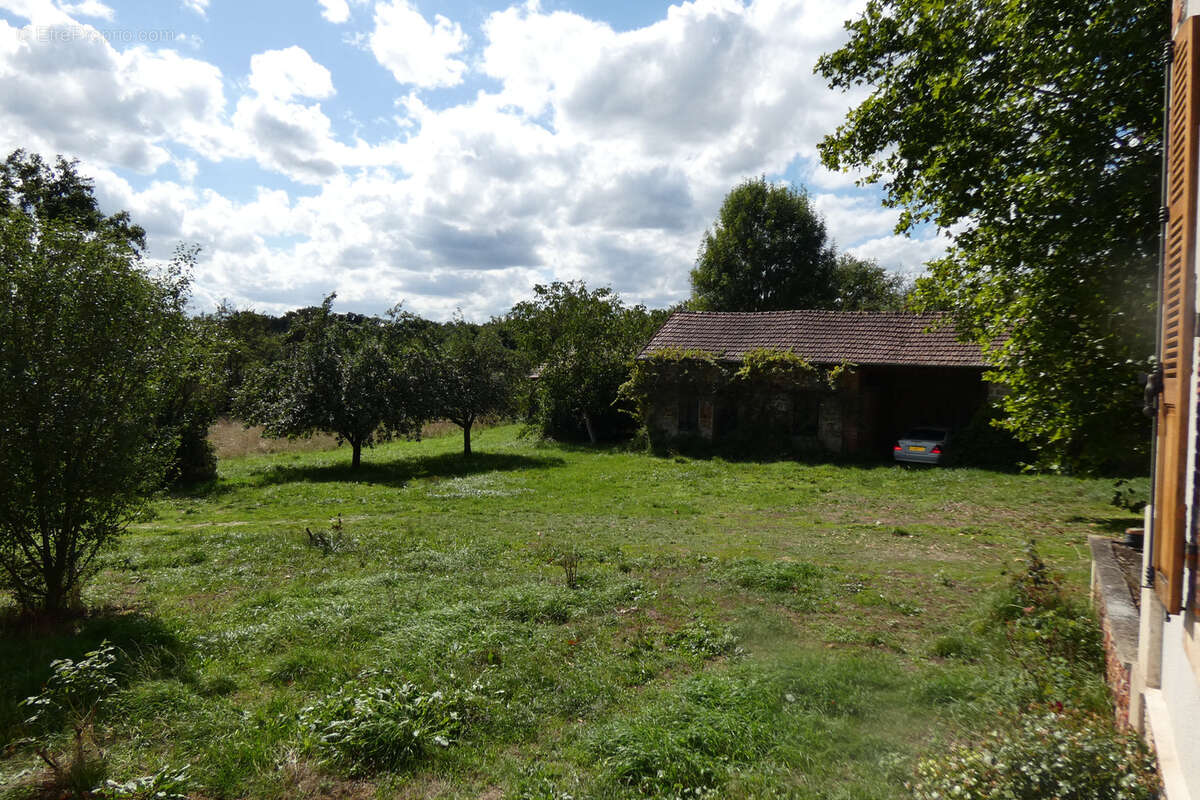 Maison à LA CHAPELAUDE