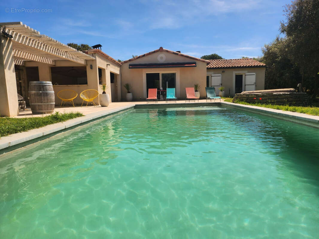 Maison à UZES