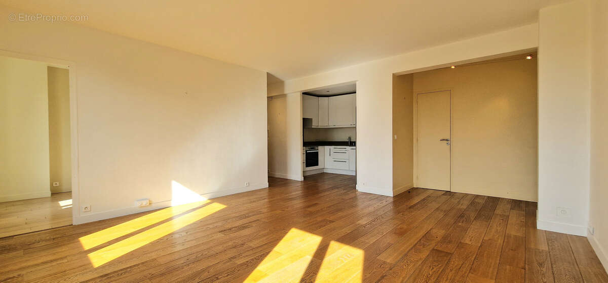 Centre-Ville - Appartement 4 Pièces - photo 5