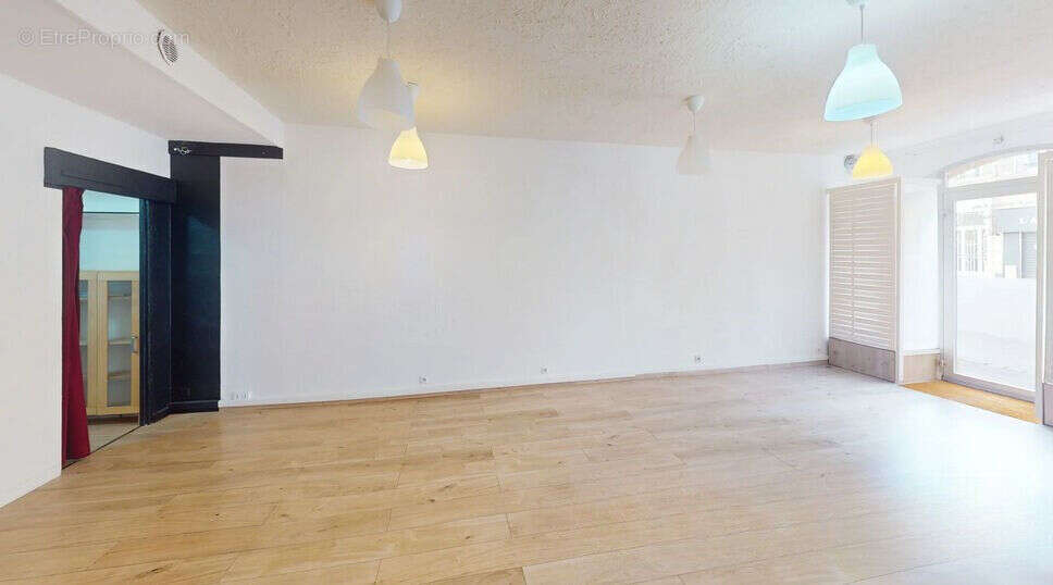 Local commercial à colmar - photo 2